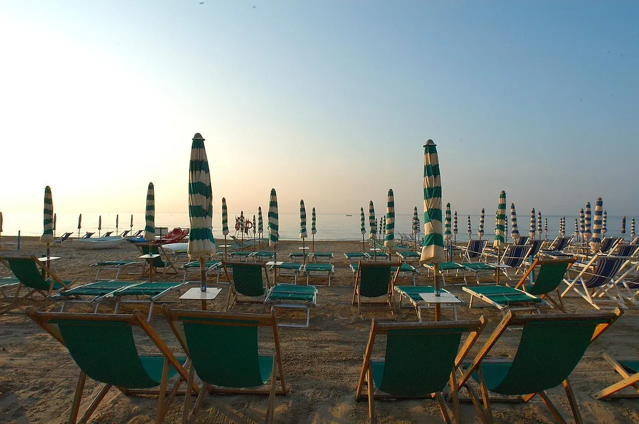 Hotel Tirreno Alassio