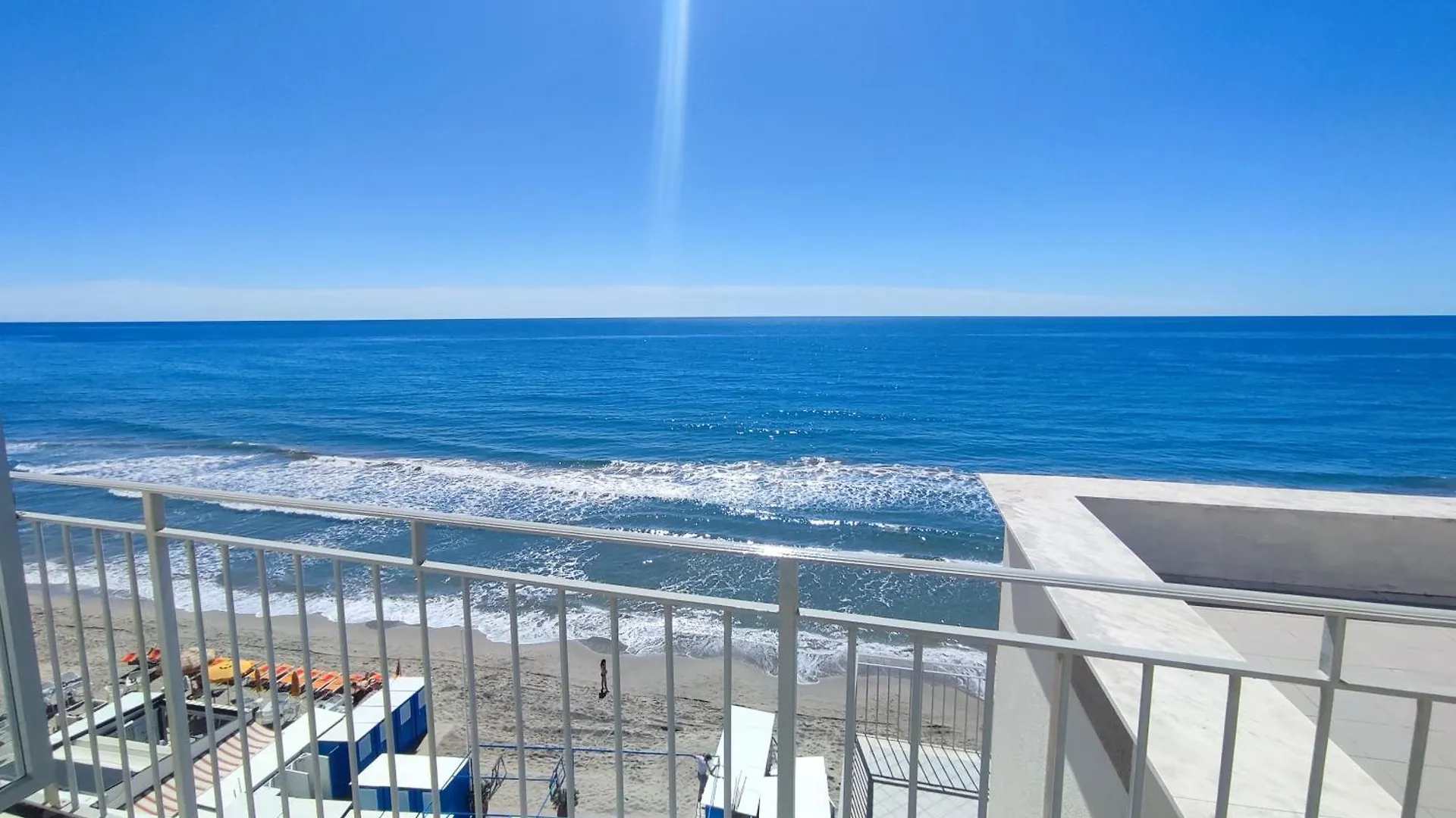 Hotel Tirreno Alassio