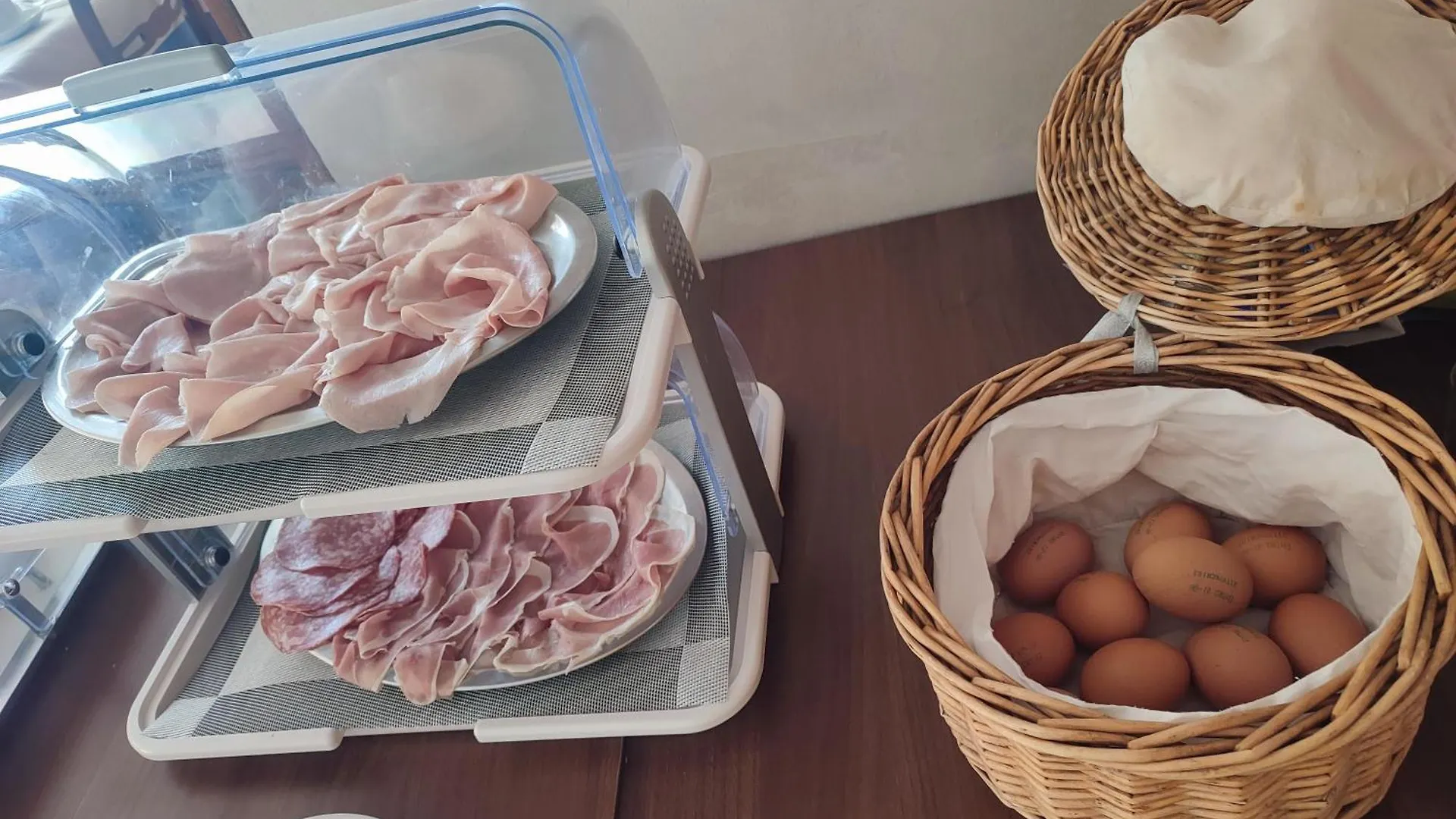 Hotel Tirreno Alassio 0*,  Italy