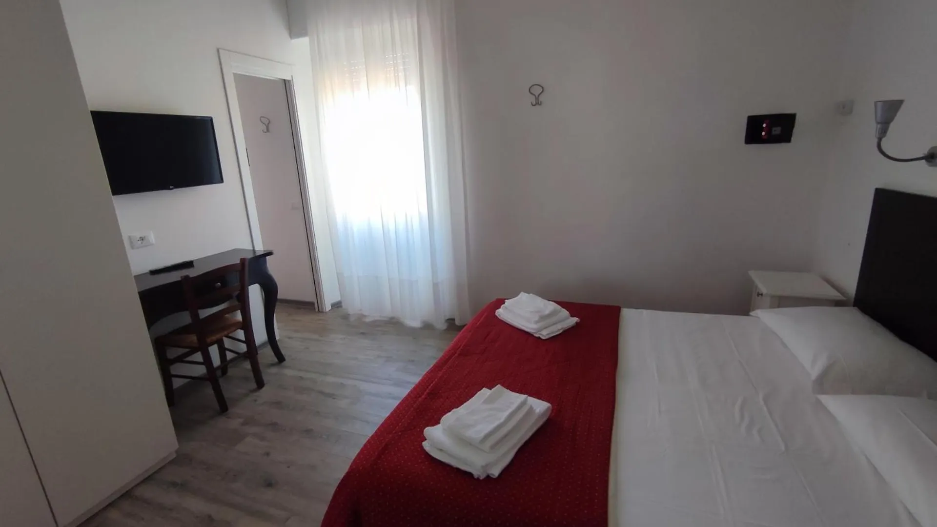 Hotel Tirreno Alassio
